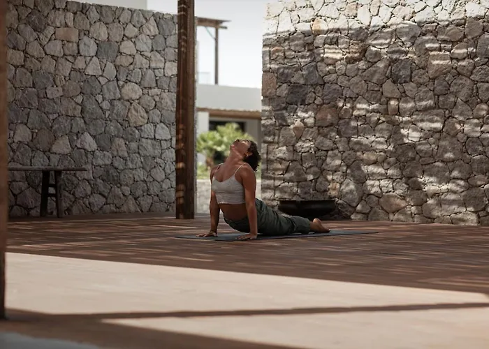 Oku Kos (Adults Only)
